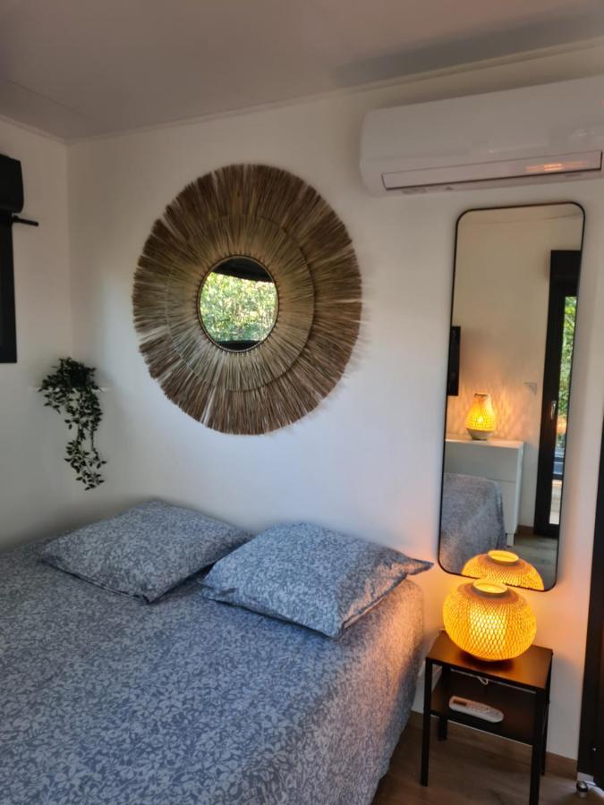 Appartement Le Cube à Sommières Extérieur photo